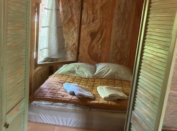 Nyaraló Biberspur Zieko